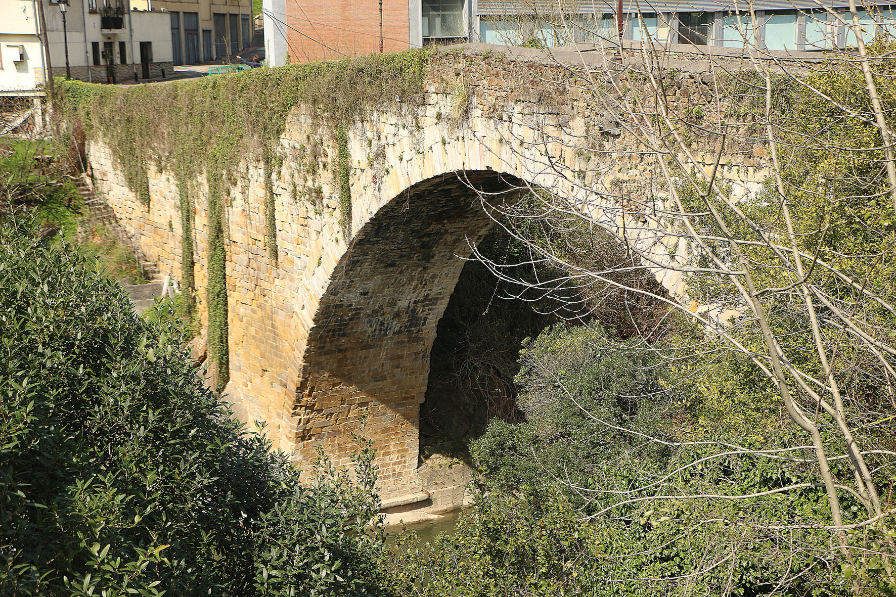 Devil’s Bridge in Castrejana (Bizkaia). José Ignacio García