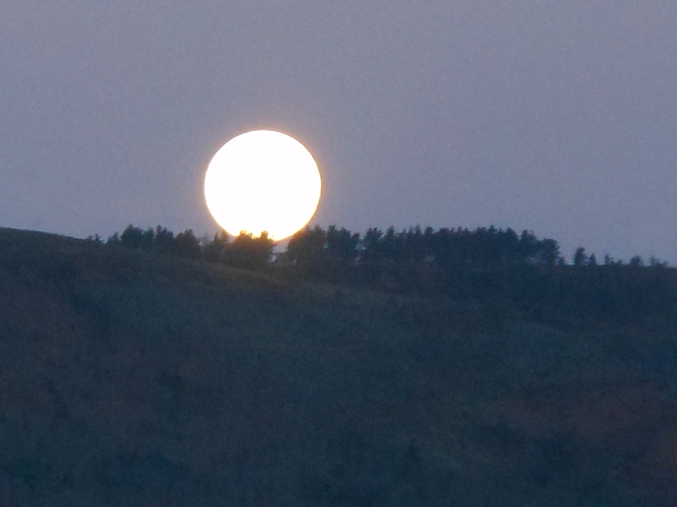 Luna llena de Semana Santa. Josu Larrinaga Zugadi